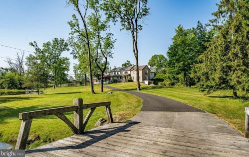 2564 Skippack Pike, Lansdale PA exterior