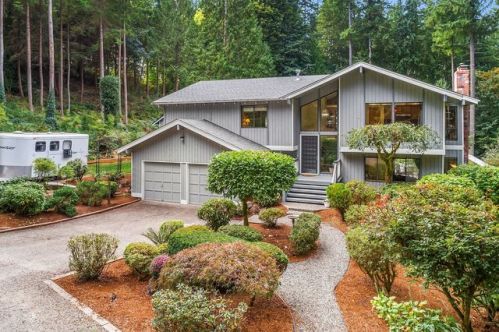 19423 200th Ave, Woodinville, WA 98077-5914