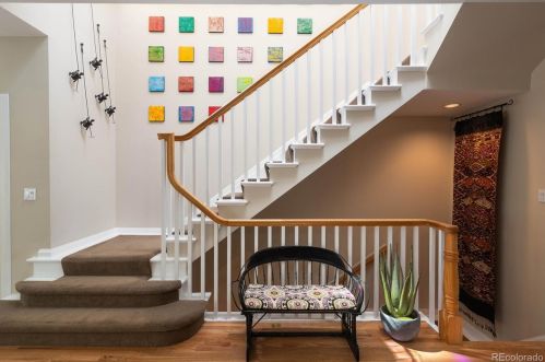 387 Ogden St, Denver CO 80205-5137 exterior