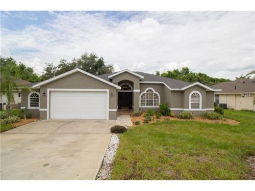 81 Hollow Pine Dr, De Bary, FL 32713-2239