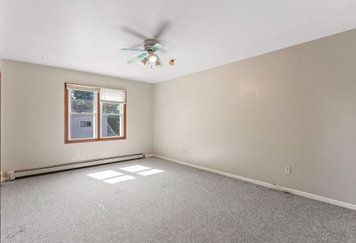 3666 89, Milwaukee WI 53222-3605 exterior