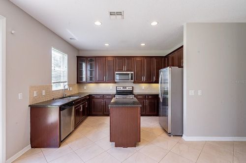 1644 Plantation Pointe Dr, Orlando, FL 32824-4838