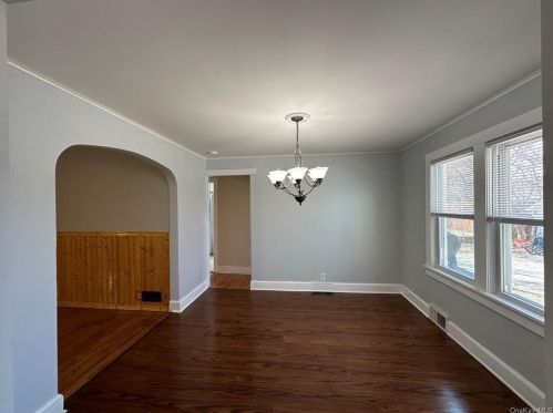 13 Spruce Rd, Middletown NY  10940-7523 exterior