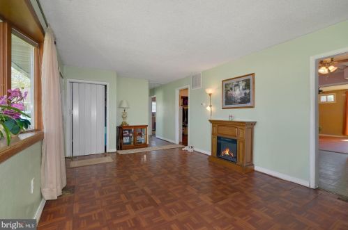 446 Flanders Rd, Gloucester NJ  08031-3020 exterior