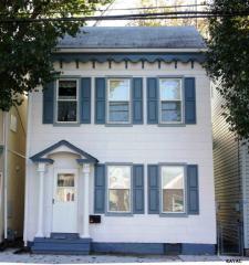 229 York St, Hanover, PA 17331-3228