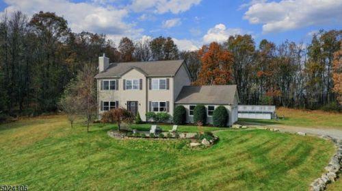 16 Delta Pl, Oxford, NJ 07863-3000