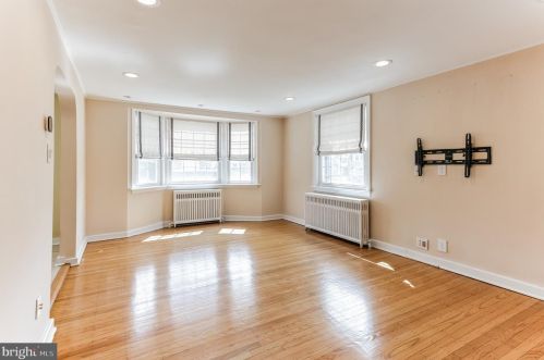 501 Delaware Ave, Lansdale PA 19446-3419 exterior