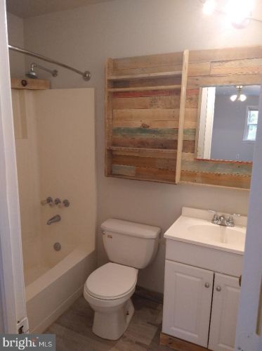 243 Stony Hill Rd, Fredericksburg VA  22406-4128 exterior