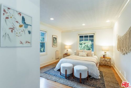 1125 Old Topanga Canyon Rd, Topanga CA  90290-3825 exterior