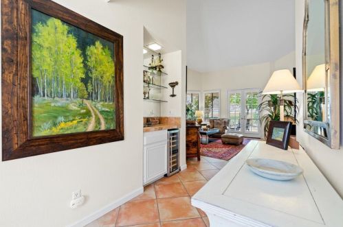 49205 Avenida Vista Bonita, La Quinta CA  92253-2534 exterior