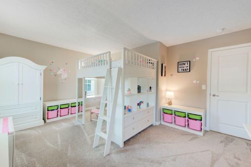 4826 Lakeview Ct, South Lebanon OH  45065-1458 exterior