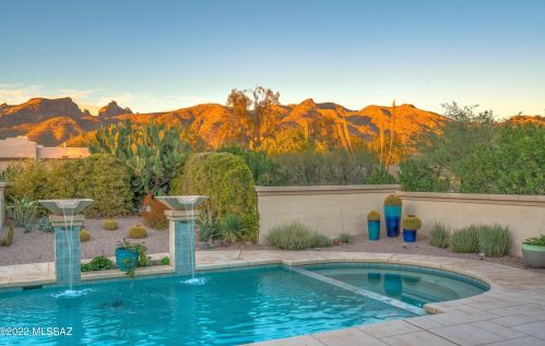 9816 Veryl Pl, Tucson, AZ 85749-8395