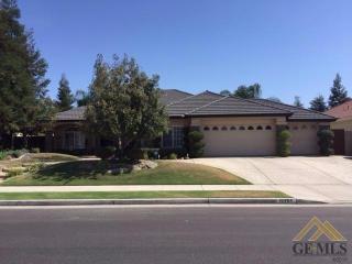 12209 Marshfield Way, Bakersfield, CA 93312-5737
