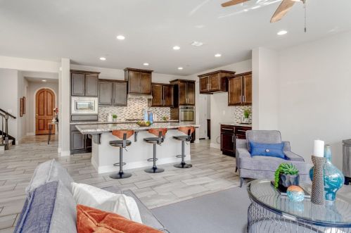 2994 Beatty Dr, Folsom CA  95762-7000 exterior