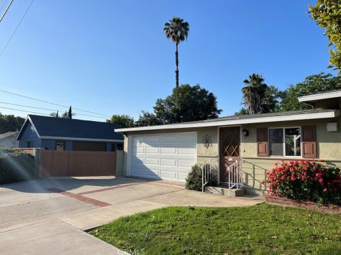 8561 Catalina Ave, Whittier, CA 90605-1104