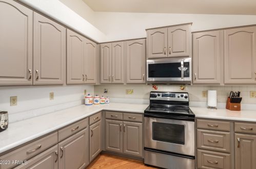 11924 67 Dr, Peoria AZ 85383-7104 exterior