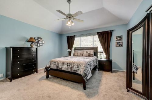 1704 Kingston Ln, Lewisville TX  75028-7307 exterior