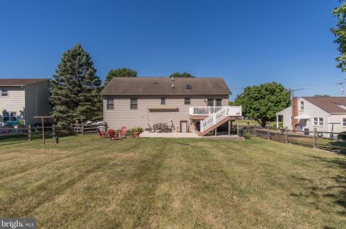 14938 Molly Pitcher Hwy, Upton PA 17225-9457 exterior