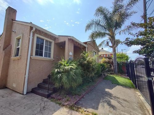 3115 Bona St, Oakland, CA 94601-2713
