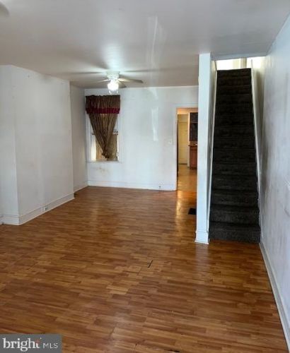 123 Rodney St, Wilmington, DE 19805-3526