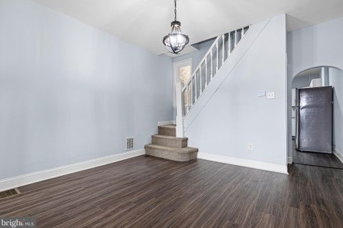 217 Dupont St, Wilmington DE  19805-3555 exterior