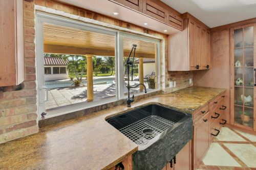 10340 Avenida Del Rio, Delray Beach FL  33446-2416 exterior