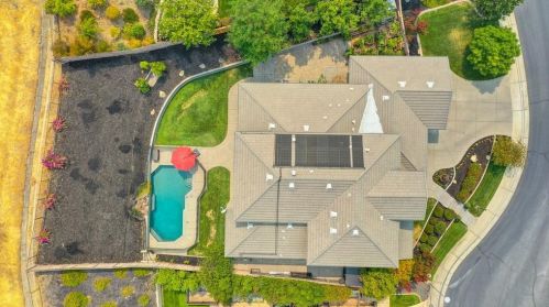 1781 Summer Cloud Ct, Folsom CA  95630-6249 exterior