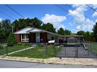 703 4th St, Elizabethton, TN 37643-4512