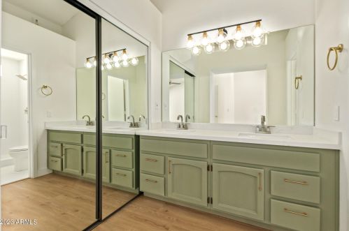 905 Annette Dr, Phoenix AZ 85022-1041 exterior