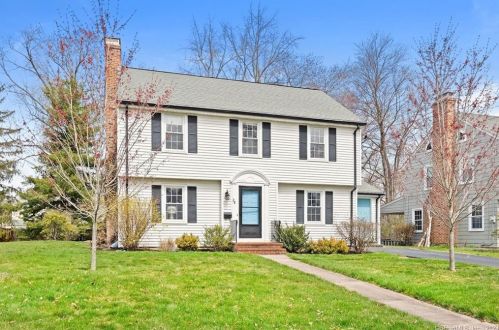 28 Linbrook Rd, Hartford, CT 06107-1225