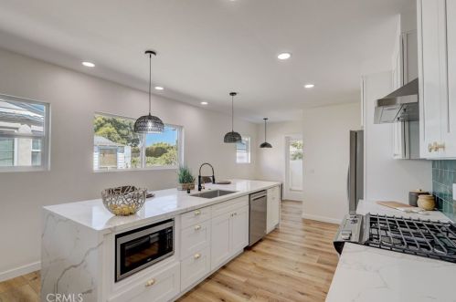 4527 Copeland Ave, San Diego CA  92116-4806 exterior