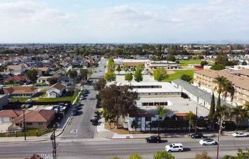 17516 Grand Ave, Bellflower, CA 90706-6877