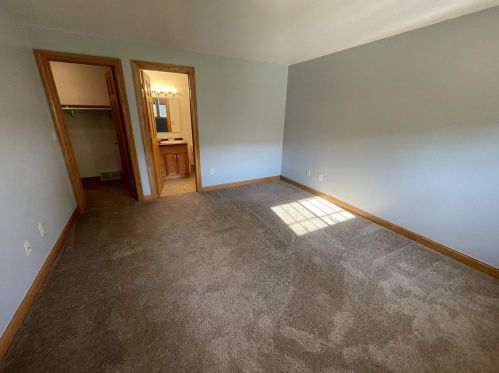 1706 Mason St, New Holstein, WI 53061-1606