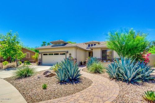 1974 Longspur Ln, Gilbert, AZ 85295-7775