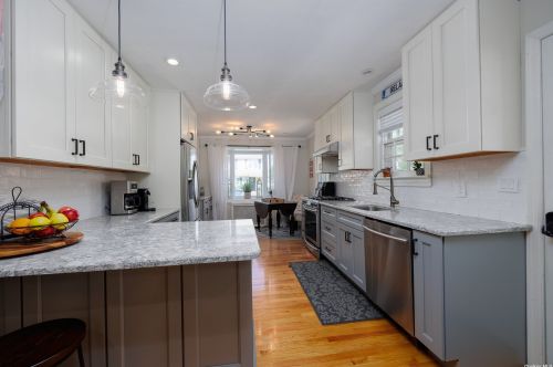 47 Alexine Ave, East Rockaway NY  11518-1515 exterior