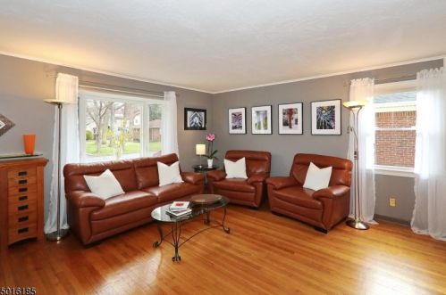 133 Willoughby Rd, Fanwood, NJ 07023-1044