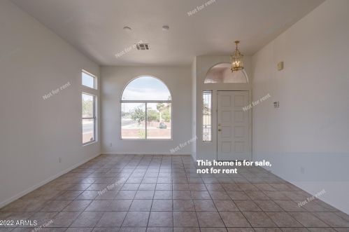 17648 17th St, Phoenix AZ  85022-2113 exterior