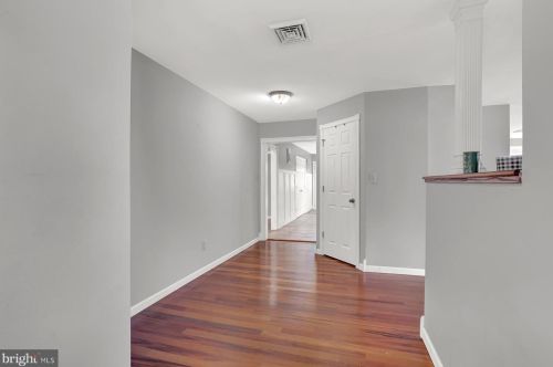 130 Reeser Rd, Camp Hill, PA 17011-1921