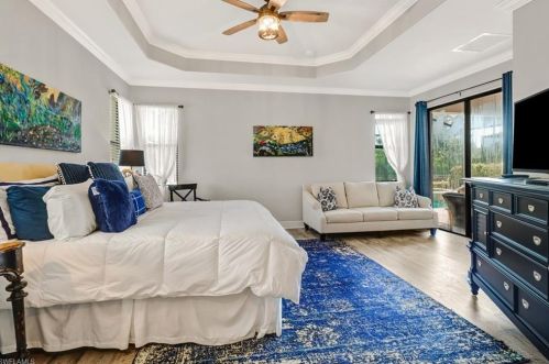 2982 Aviamar Cir, Naples FL  34114-9564 exterior