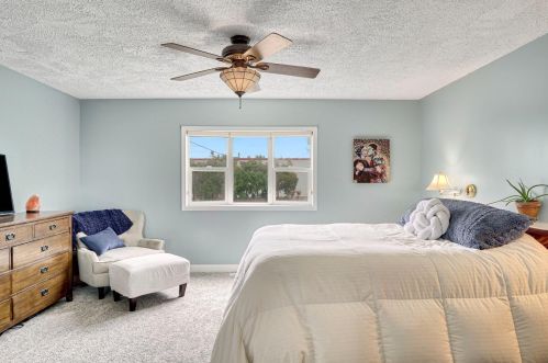 2153 Marshall Dr, Valpo IN  46385-5429 exterior