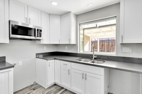 13689 Gemini St, Victorville CA  92392-9078 exterior