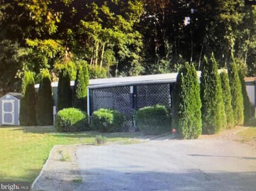 45 Kimberly Ave, Smithville, PA 17560-9685