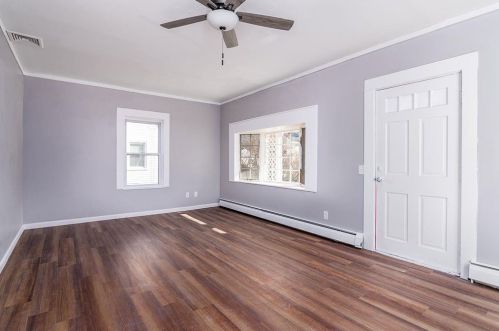 37 Stevens St, Providence RI  02911-1618 exterior