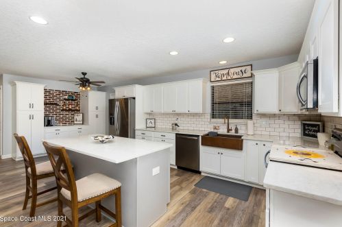4720 Longbow Dr, Titusville, FL 32796-1403