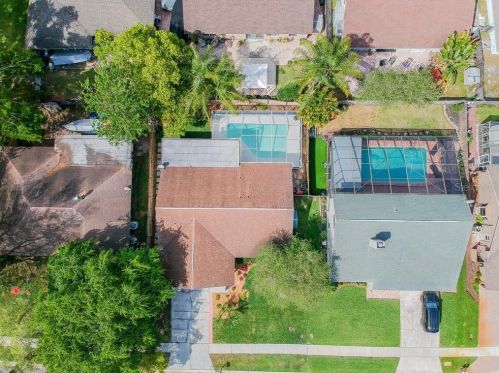 2725 Wiltshire Ave, Palm Harbor, FL 34685-1412