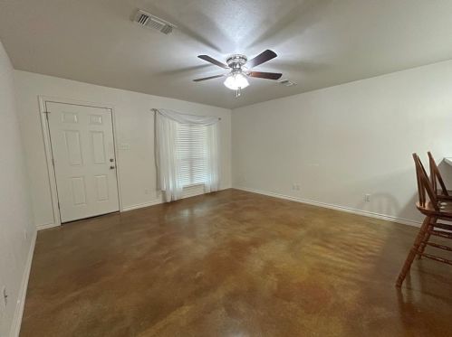 920 Bond St, Denison TX  75020-2102 exterior