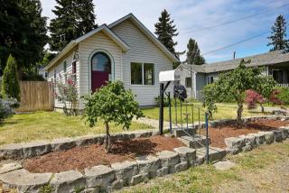 1141 Cambrian Ave, Bremerton, WA 98312-2801