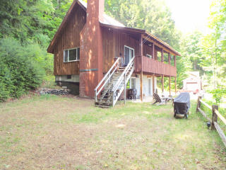 1481 Shore Rd, Hadley, NY 12835-1707