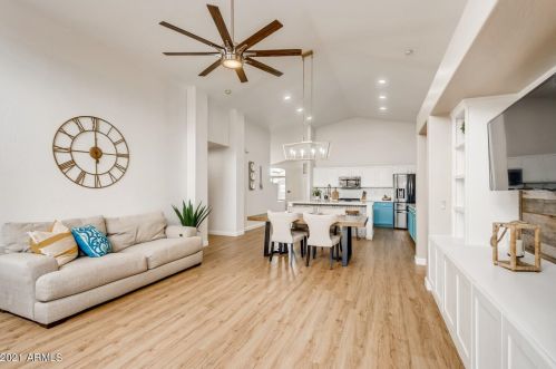 1930 Sage Brush St, Gilbert AZ  85296 exterior