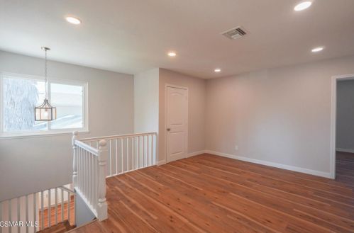 926 Talbert Ave, Simi Valley CA 93065-5038 exterior